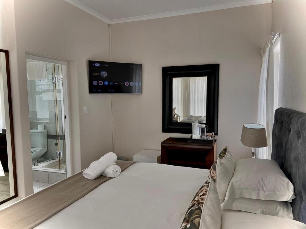 A Villa De Mer Guesthouse Port Alfred Esterno foto