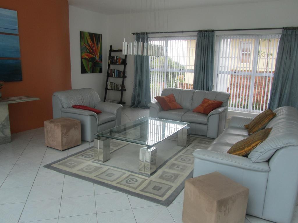 A Villa De Mer Guesthouse Port Alfred Esterno foto